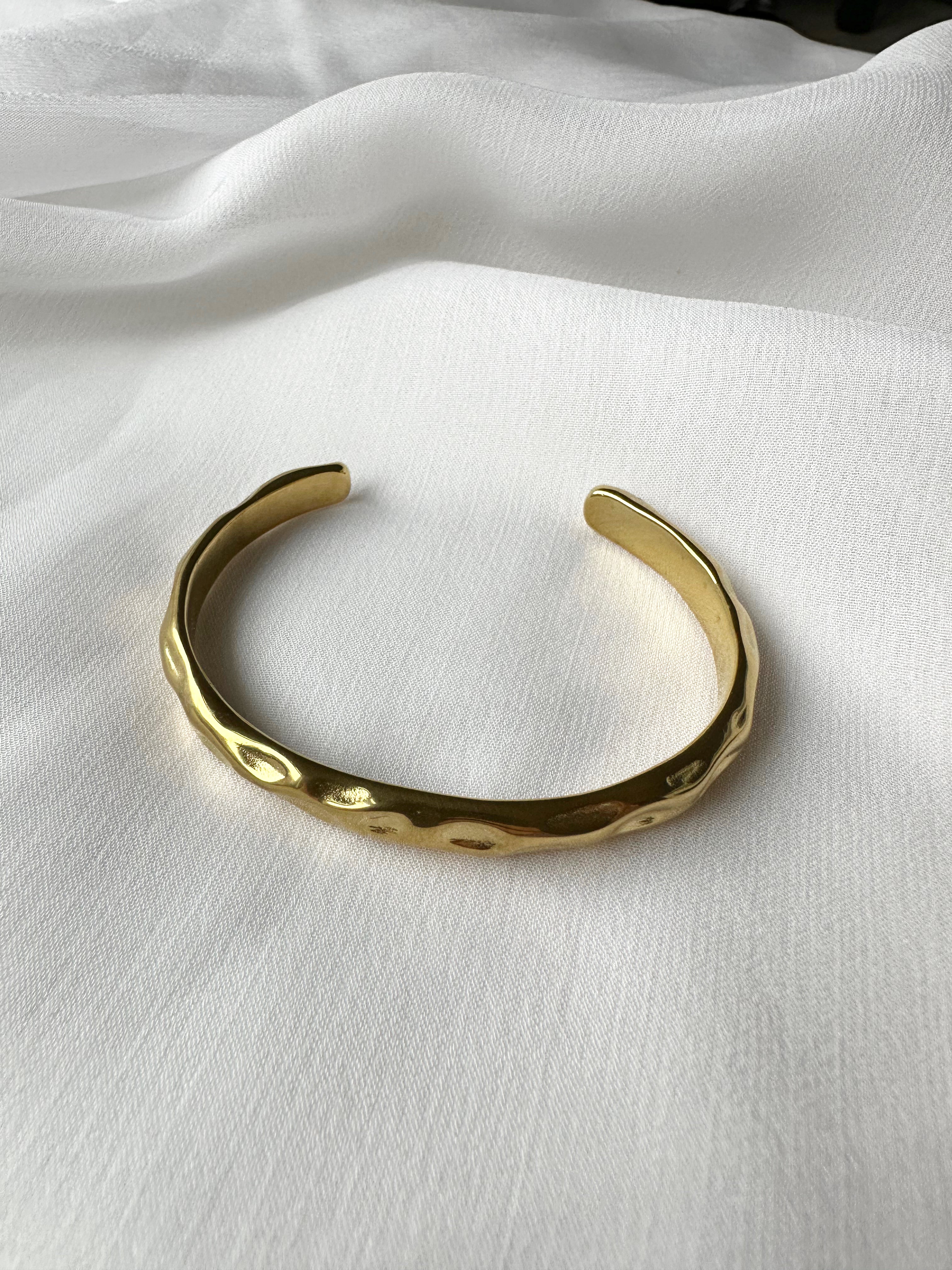 Taylor Hammered Cuff