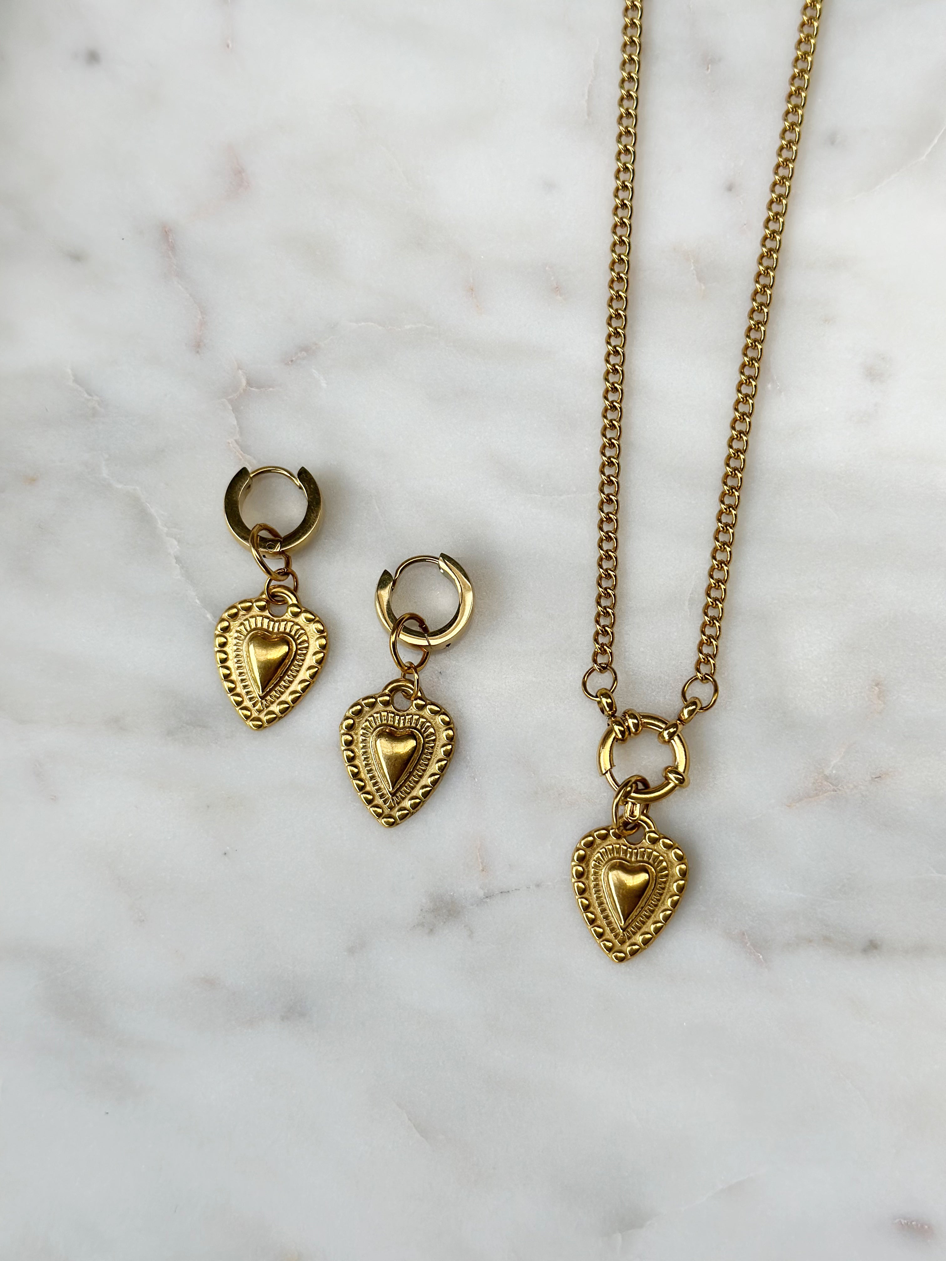 Eternal Heart Necklace - Gold