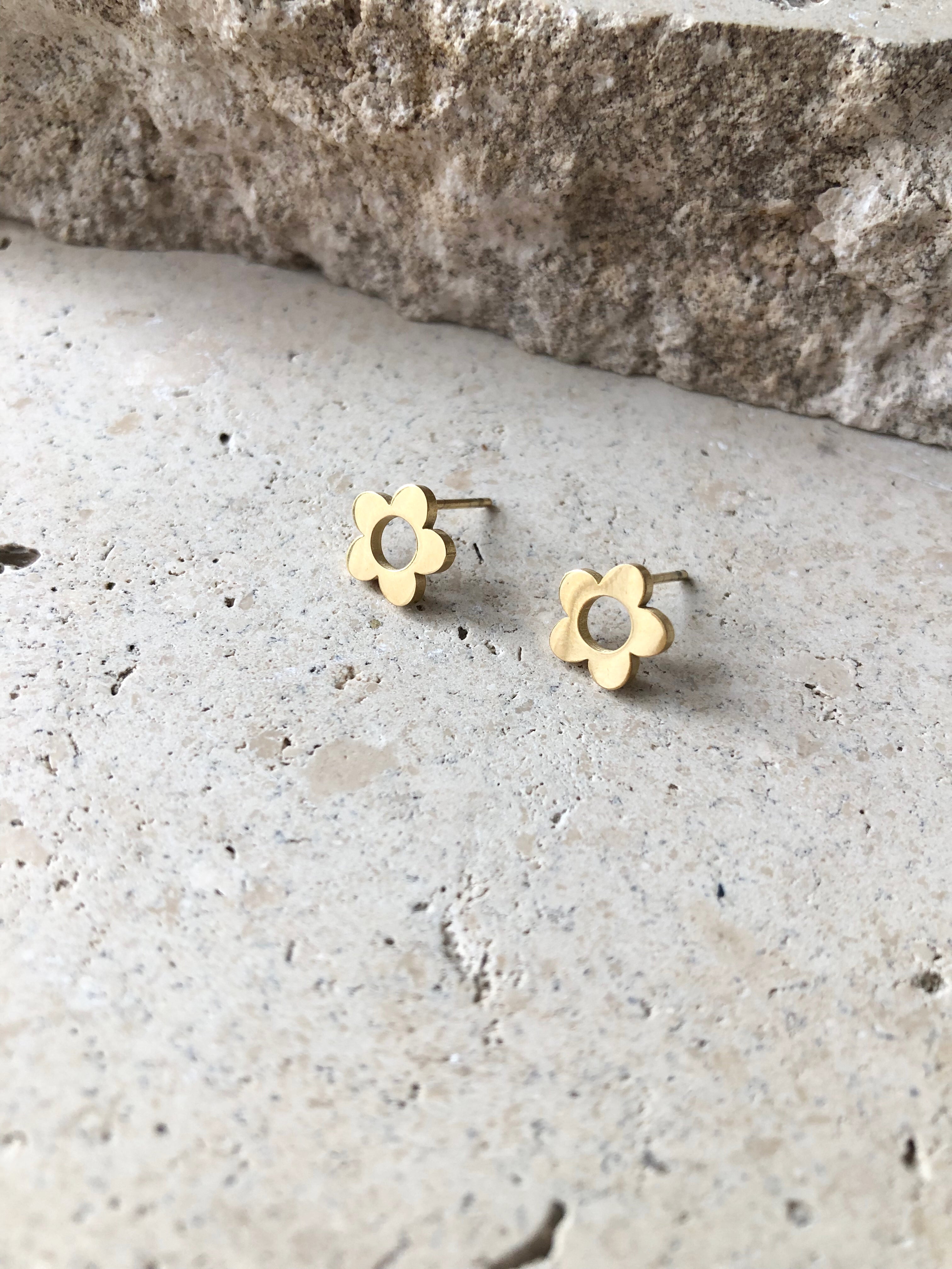 Bridget Stud Earrings - Gold