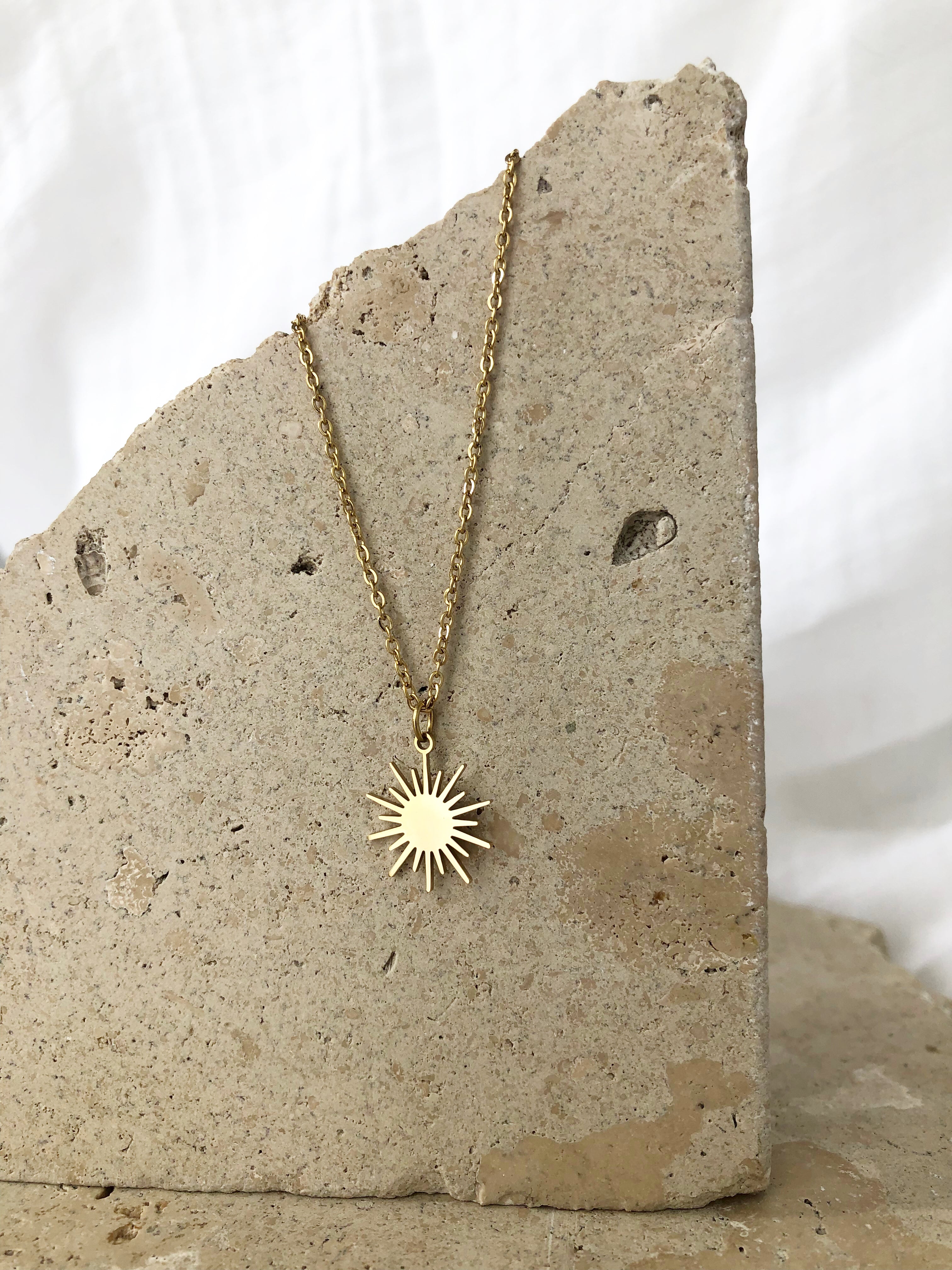 Lightbeam Necklace - Gold