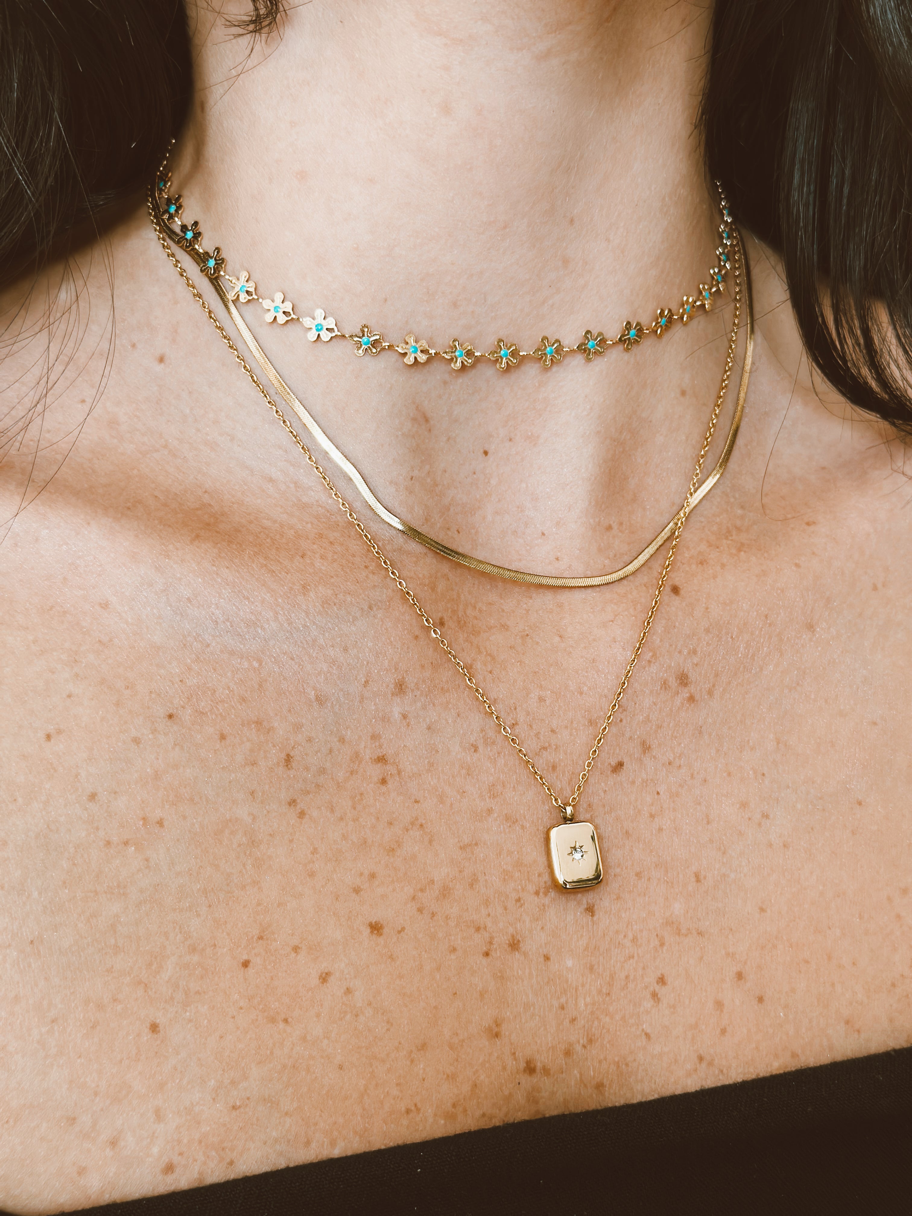 Isla Necklace - Gold